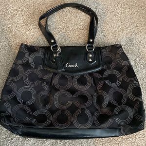 COACH Black Handbag - like new!